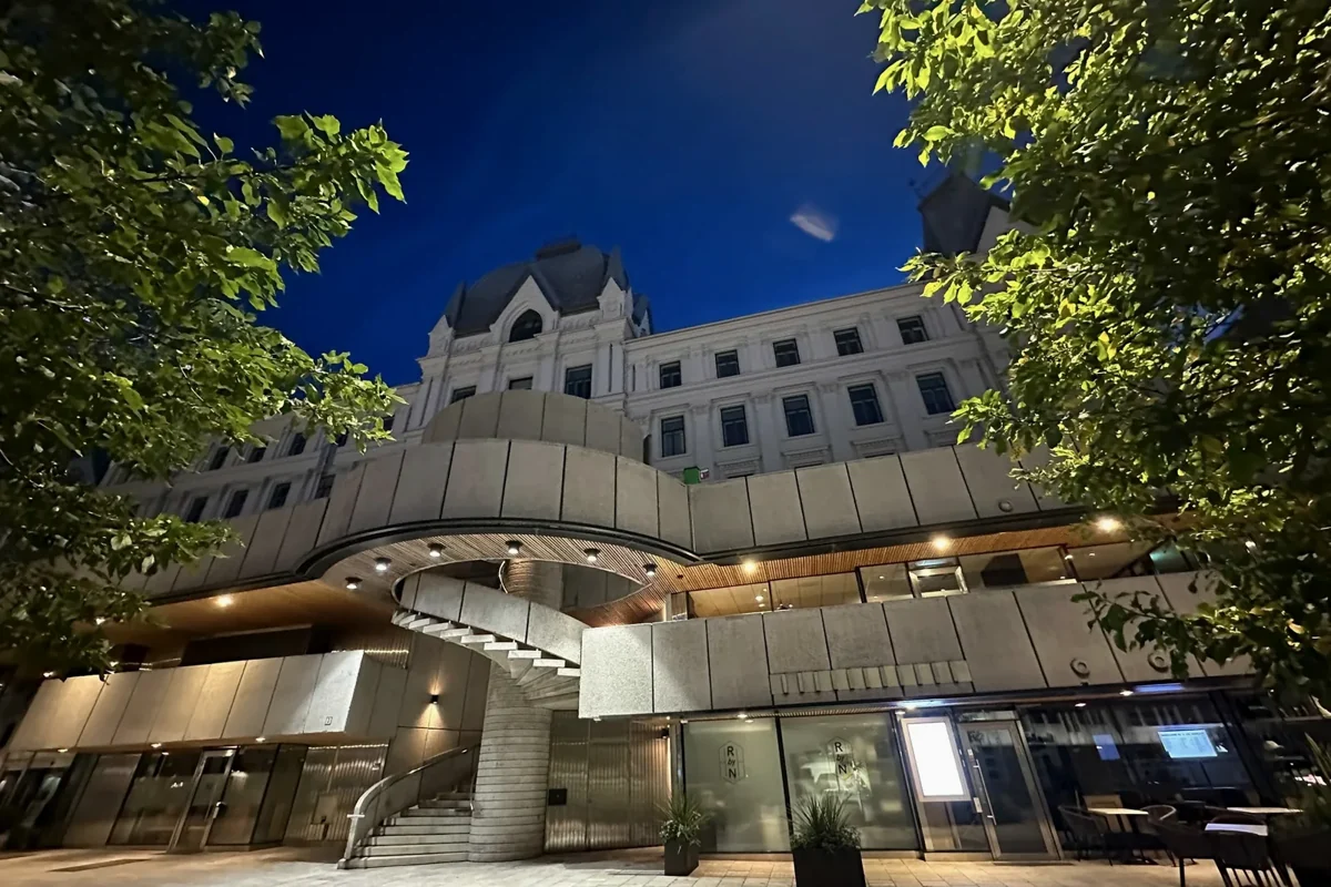 The facade at Viktoria Terrasse in Oslo.